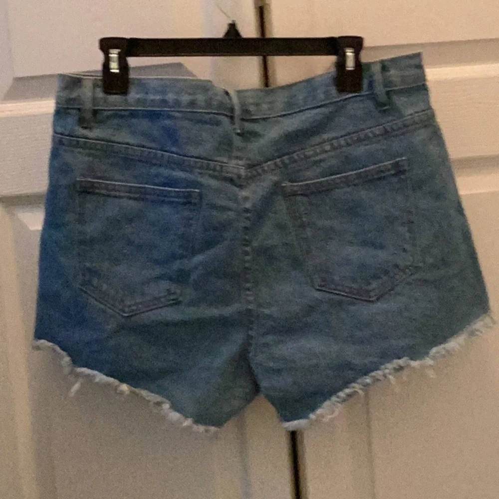 🦋NWOT Dentz Denim Size XLarge Fun Denim Shorts Closet Must Have 🦋